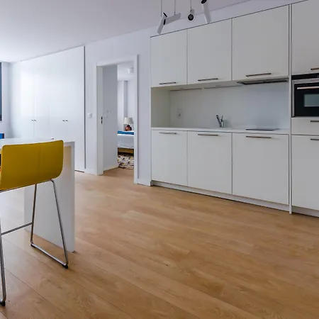 Serviced - Liberdade