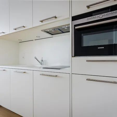 Serviced - Liberdade Apartman *